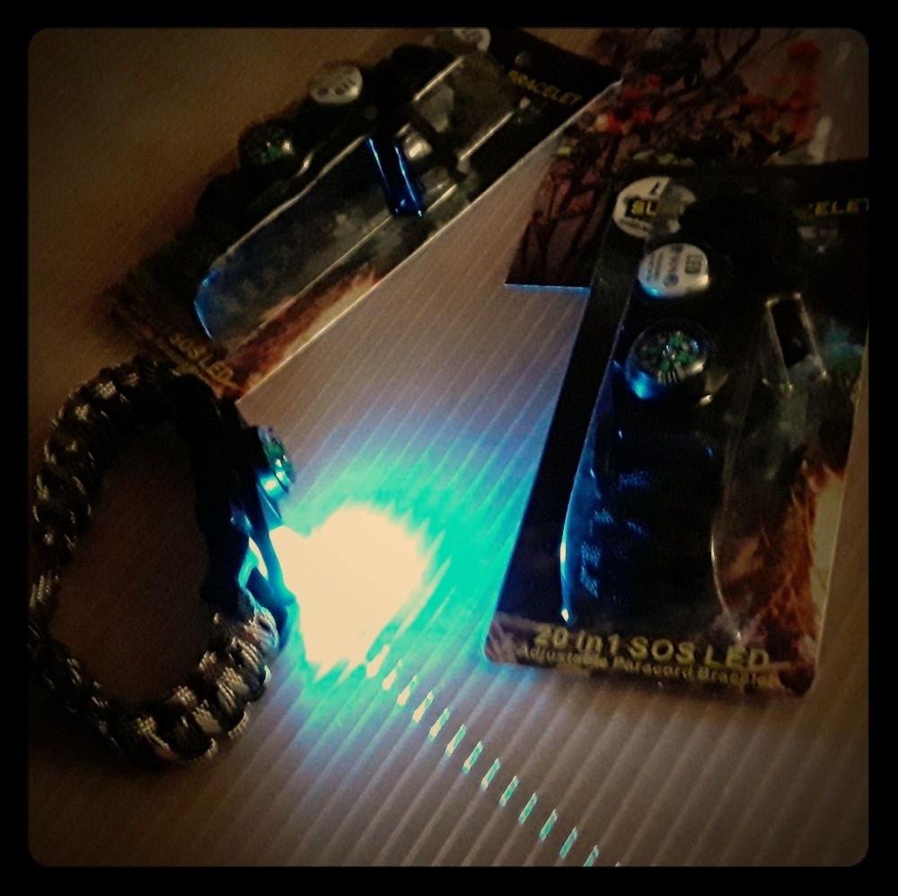 Survival Bracelets w/LED light SOS Compass Tools